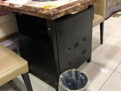 -多多大红焖羊肉馆
