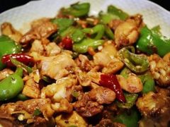 -鲁南仔·滕州炒鸡(经三路店)