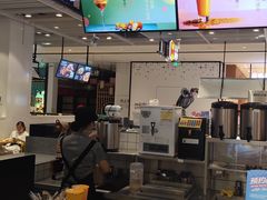 -CoCo都可(湖滨银泰店B区店)