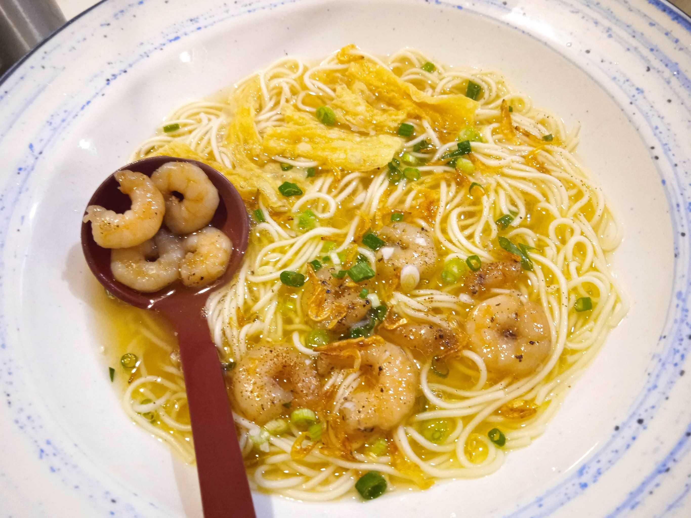 0元玩转这座城 #汤面 #单人餐 #爱上一碗面 
#捞面 三虾面有虾仁