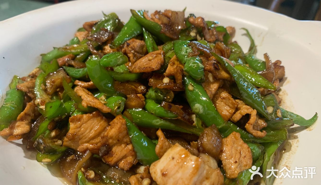 我是在大众点评上看到的这家店，看到有团购