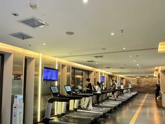 -蓝天国际游泳培训基地(华腾园店)