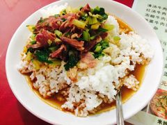 水片牛肉盖饭-杨牛肉面饭(天庆街店)