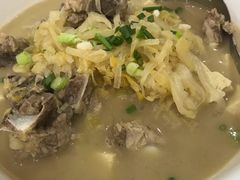 排骨炖酸菜-东北特色水饺(郭家桥店)