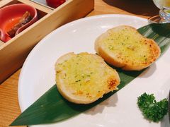 蒜香面包片-赤坂亭·M9和牛烧肉·铁板烧(合肥万象城店)