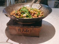-费大厨辣椒炒肉(黄兴中心广场店)