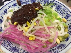 老北京炸酱面-门框胡同百年卤煮(前门煤市街店)