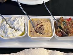 -Efes Turkish & Mediterranean Cuisine 艾菲斯餐厅(陆家嘴店)