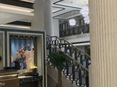 -浅深(世茂滨江精品店)