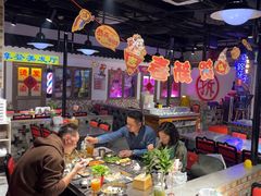 -马路牙子烧烤音乐酒馆(望京店)