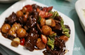 Braised Beef with Chestnuts
