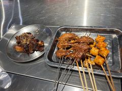 -马路牙子烧烤音乐酒馆(望京店)