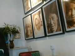 -拖板鞋咖啡旅行酒店(春熙路地铁站店)