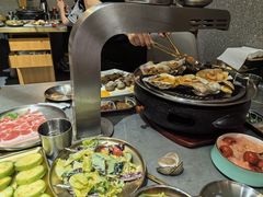 -围炉肉舍•炭烤活鳗•丹东海鲜烤肉(步行街店)