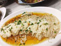 蒜蓉金针菇-石湖大酒店(桐泾店)