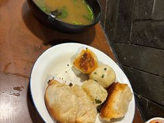 -舒蔡记生煎菜饭(云南中路店)