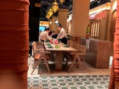 -耶里夏丽·丝路国际·新疆餐厅(浦东区东方路店)