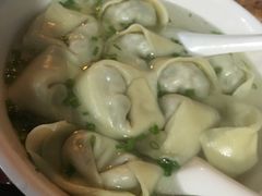 -潘国仙耳光馄饨(黄家阙路店)