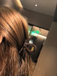 -PE SALON
