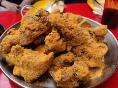 -BHC炸鸡(明洞总店)