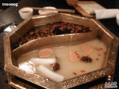 传说中的九宫格锅，鸳鸯锅-蜀九香火锅(彩虹店)