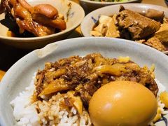 -红猪卤肉饭(大西洋美食城店)