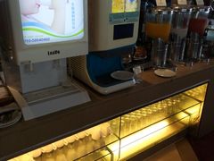 -荣誉国际酒店-云顶旋转餐厅
