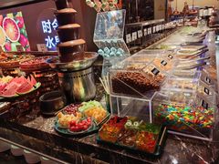 -黑金·寻焰自助百汇·烤肉·火锅(中街店)