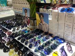 -华彬眼镜专业渐进配镜(潘家园店)