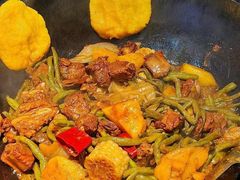 -东北食府·铁锅炖(花溪湾店)