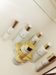 -美肤盾祛痘·问题肌头疗管理中心