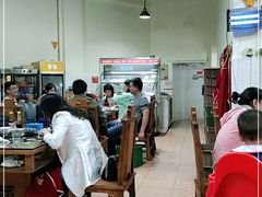 大堂-佘记全家福芋儿鸡(向阳街总店)