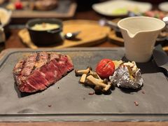 -恰餐厅及酒吧 CHAR Bar & Grill (北京丽都皇冠假日店)