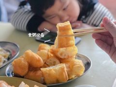 -洲心明记烧肉大粥(总店)