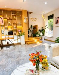 -百秀名媛纹绣美学护肤中心