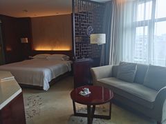 -扬州中集格兰云天大酒店