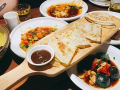 -外婆私房菜(新亚百货店)