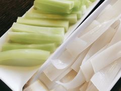 -滇釜火锅·能喝汤的火锅(车公庄店)