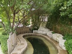 -大连金石滩绿发温泉假日酒店