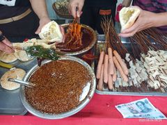 -老鼓楼麻辣烫夹馍
