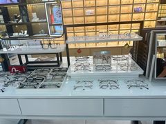 -一代眼镜·蔡司配镜(浦东大拇指广场店)