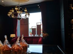 -Salon de The de Joel Robuchon(外滩18号店)