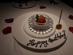 -弦月窗LUNETTE BY AMANDA(复兴路店)