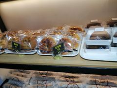 -韩国利尔面包(桂林路店)