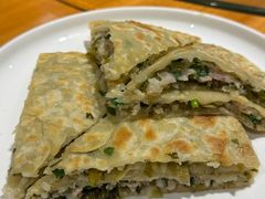 冷饭加肉麦饼-荣家小吃(紫阳街店)