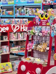 -逝水玩具折扣店