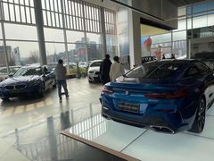 -北京宝诚宝马4S店