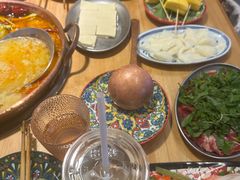 -洱火云南酸菜牛肉火锅(石景山当代商城店)