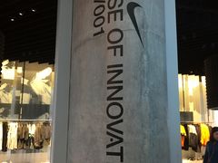 -NIKE品牌体验店(南京东路店)