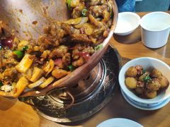 -炉小二铜锅牛蛙•川湘菜(三里屯店)